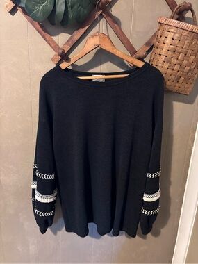 BiBi Black Crewneck Sweater with White Sleeve Trim